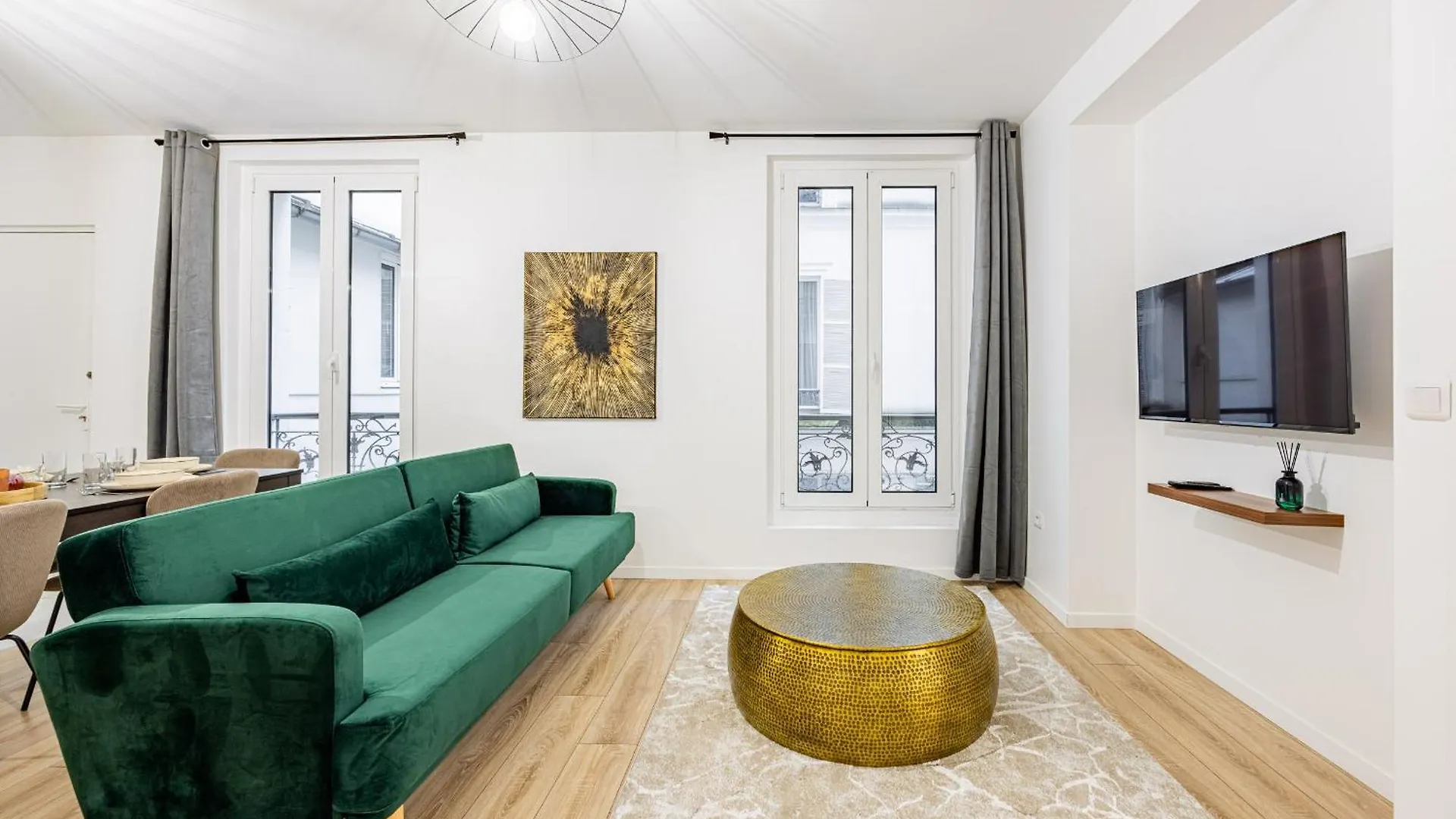 Nation Confort & Espace Apartment *